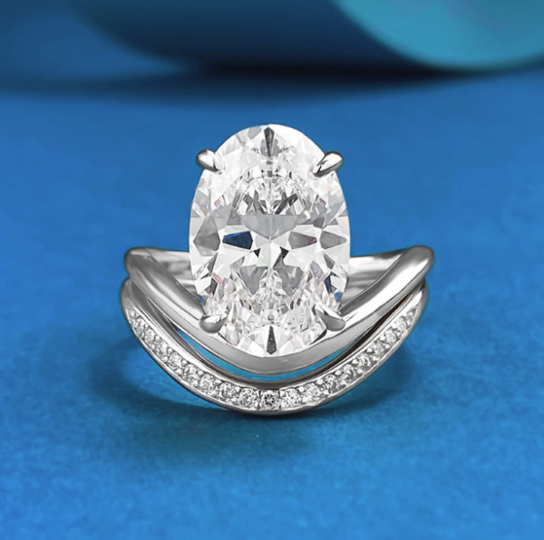 Pigeon egg 9 * 13m egg shaped diamond ring layered design